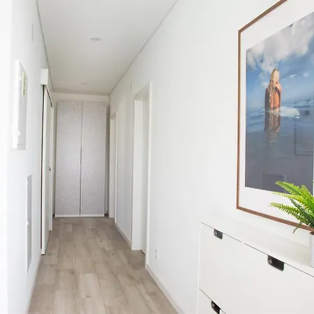 Premier Palaca Ground Floor, Walk To Reserve, Riberira D'iilas, Town Of Ribamar Daire Santo Isidoro