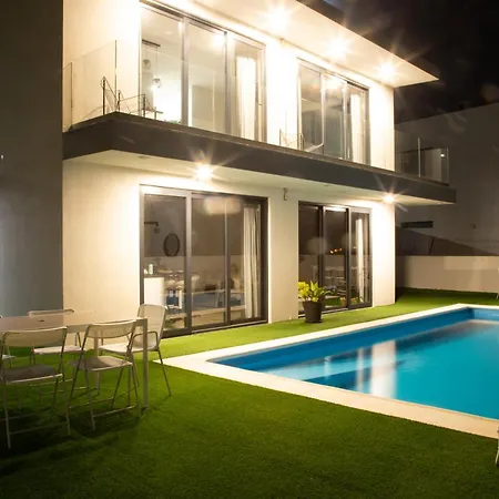 Apartment Premier Palaca Ground Floor, Walk To Reserve, Riberira D'iilas, Town Of Ribamar