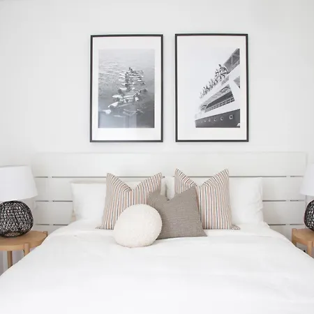 Premier Palaca - Ground Floor Only, Walk To Reserve & Town * Santo Isidoro