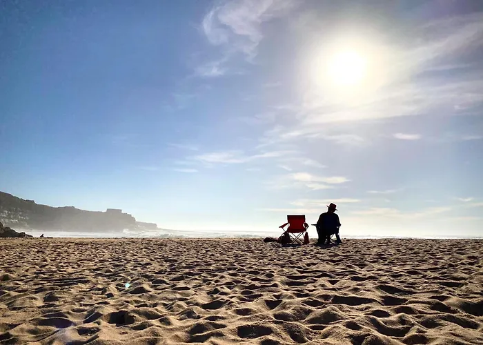 Premier Palaca - Ground Floor Only, Walk To Reserve & Town بيت للعطل *